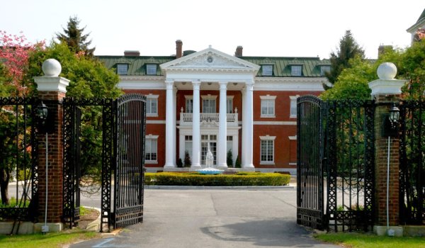 Bourne Mansion Front