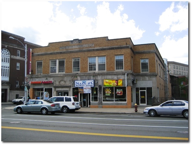 487 Main Street, Hartford - Municipal Building Apartments