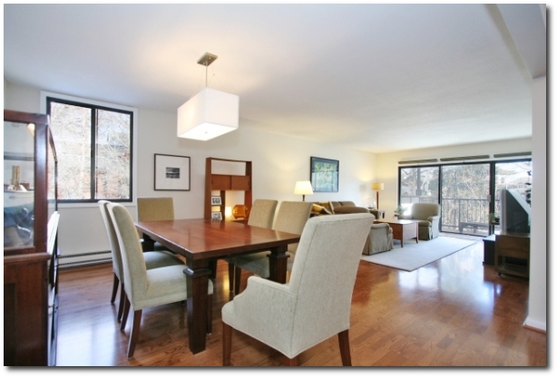 Wonderful West Hartford Condo for Sale