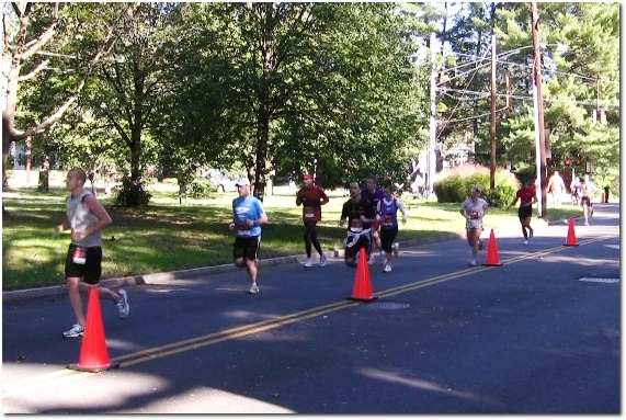 Marathon Party - Enjoy a Morning Watching People Run