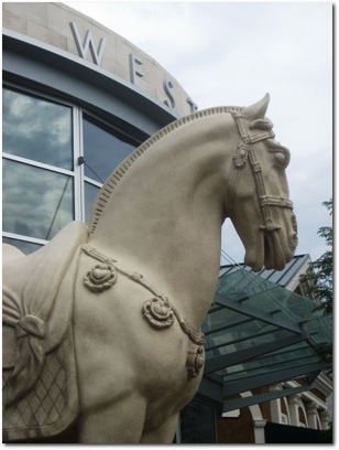 Horse at Westfarms Mall