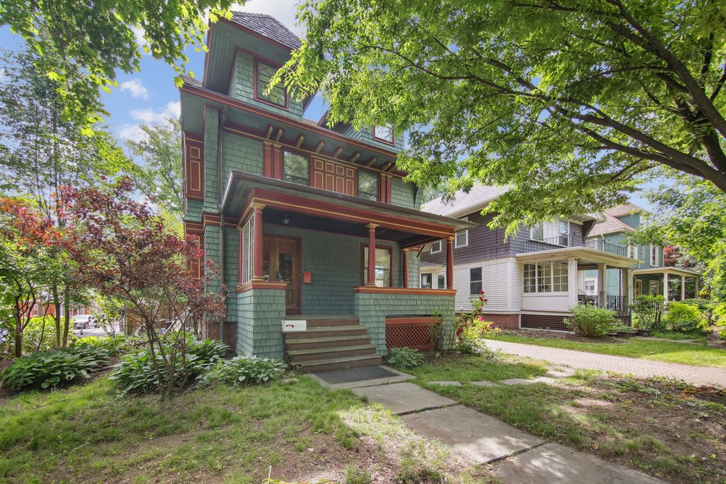 64 Sherman Street, Hartford