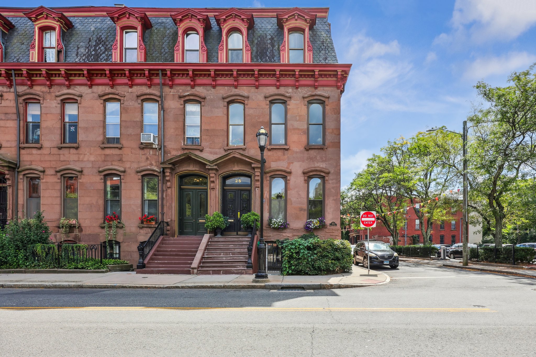 25C Capitol Ave, Hartford