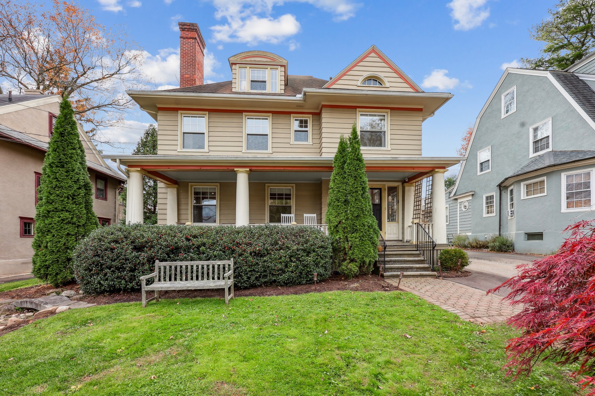 135 Elizabeth Street, Hartford